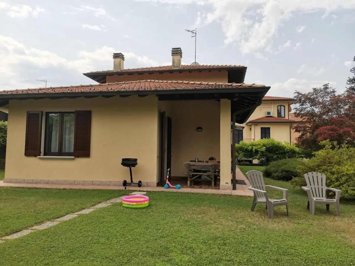 Bnbook Villa Biancospino Travedona